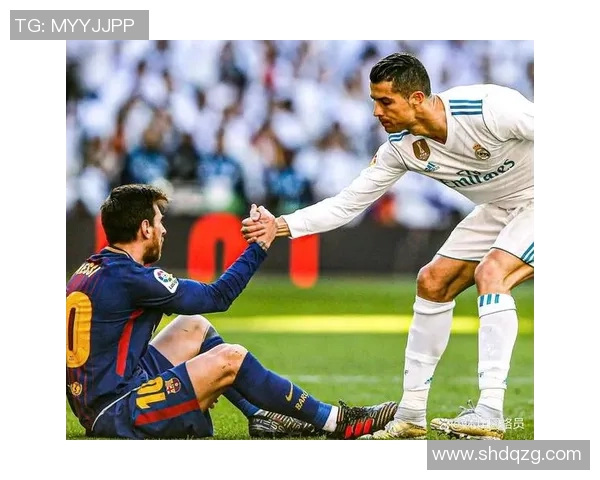 足球球星竞逐风头:谁能超越梅西和C罗成就新的传奇篇章 足球球星竞逐风头:谁能超越梅西和C罗成就新的传奇篇章