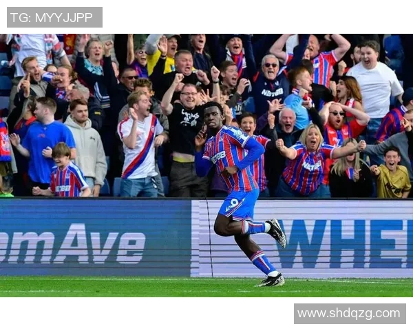 成为足球球星的道路有多艰难揭秘成功背后的坚持与挑战 成为足球球星的道路有多艰难揭秘成功背后的坚持与挑战